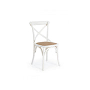 Silla retro de madera blanca