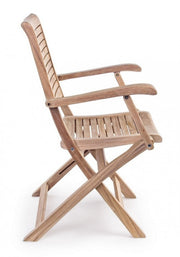 Silla de madera estilo natural con reposabrazos