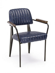 Silla Nelly de estilo vintage en ecopiel con reposabrazos azul 84 h cm