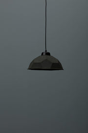 Lámpara de suspensión con pantalla de cartón reciclado negro P35xP35x160h cm