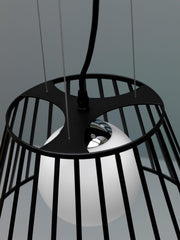 Lámpara colgante de metal con pantalla negra D25/35xD20/35x120h cm