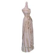 Estatua de mujer con vestido grande xh-0167a cm 19x15h65