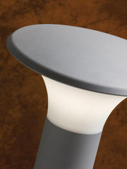 Lámpara exterior de aluminio fundido con difusor opalino - Altura máxima 160mm - IP44 - Potencia máxima 25W grafito