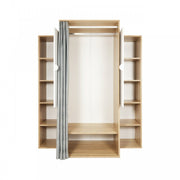 Armario de roble con puertas y perchero para cabina o dormitorio