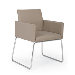 Silla con reposabrazos en polipiel Tortora SIXTY 60x54x h80.5 cm