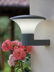 Lámpara exterior de aluminio fundido con difusor opalino - Altura máxima 160mm - IP44 - Potencia máxima 25W grafito