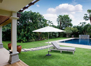 Paraguas con poste central de aluminio blanco 3x3 m