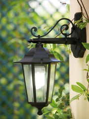 Lámpara de exterior de aluminio fundido con difusores de vidrio transparente negro