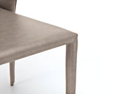 Silla polipiel y asiento gris claro 49x56x82h cm
