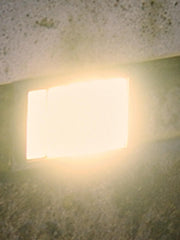 Empotrable cerrado 10W Led 4000K línea escape blanco