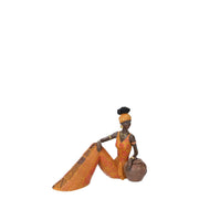 Estatua de cerámica mujer africana sentada cm21x10,5h16,5