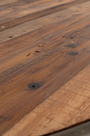 Vitrina industrial con techo y ruedas D103X199h cm