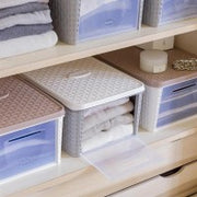 Organiza tu ropa con estilo: Infinity Box Panna, ¡el contenedor de armario perfecto!