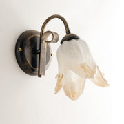 Aplique de pared de hierro marrón dorado one light pantalla de cristal blanco ámbar 26x h20 cm