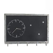 Pizarra metálica con reloj y llavero 5 plazas cm63x46x9