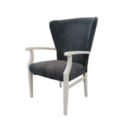 Sillón de madera y tela gris con respaldo envolvente DUMBO 69x66x h103 cm